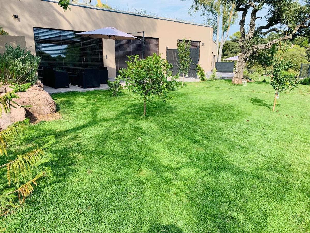 La Balma - 4 Appartements Avec Jardin En Maison Passive De Plain Pied A Frejus-Saint-Raphael エクステリア 写真