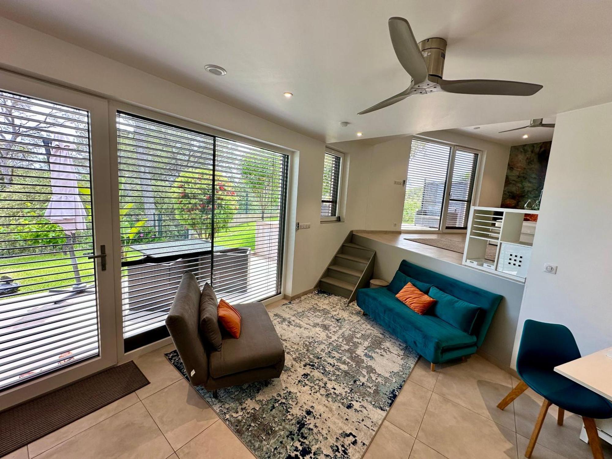 La Balma - 4 Appartements Avec Jardin En Maison Passive De Plain Pied A Frejus-Saint-Raphael エクステリア 写真